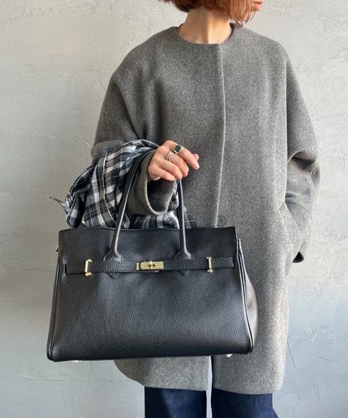 AULENTTI（オウレンティ）の「【WEB限定】[AULENTTI/オーレンティ] DOLLARO レザートートバッグ（トートバッグ・レディース・ブラック・F）」の17枚目の写真