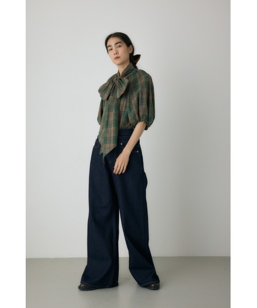 crie conforto（クリーコンフォルト）の「ダブルウエストバギーデニム（デニムパンツ・レディース・ライトブルー/インディゴブルー・SMALL/MEDIUM）」の18枚目の写真