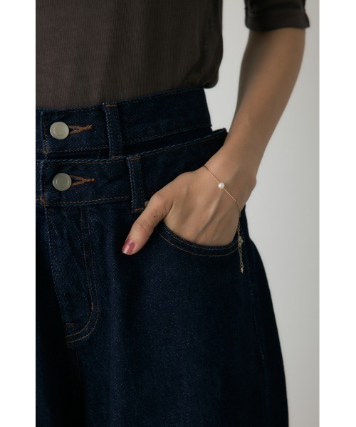 crie conforto（クリーコンフォルト）の「ダブルウエストバギーデニム（デニムパンツ・レディース・ライトブルー/インディゴブルー・SMALL/MEDIUM）」の4枚目の写真