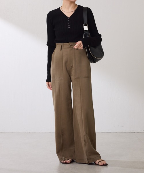 COLLAGE GALLARDAGALANTE（コラージュガリャルダガランテ）の「【OT】ヘンリーネックVニット（ニット/セーター・レディース・ブラック/オフホワイト・FREE）」の20枚目の写真