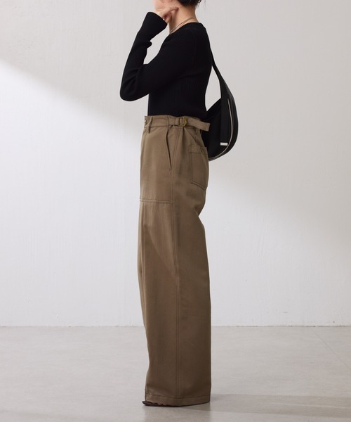 COLLAGE GALLARDAGALANTE（コラージュガリャルダガランテ）の「【OT】ヘンリーネックVニット（ニット/セーター・レディース・ブラック/オフホワイト・FREE）」の14枚目の写真