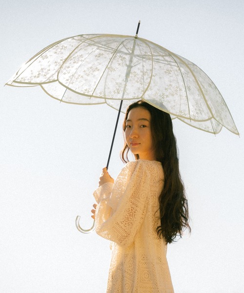 Wpc.（ダブリュピーシー）の「［ビニール傘］金木犀 銀木犀 アンブレラ 雨傘 長傘 Wpc.（長傘・レディース・ゴールド/シルバー・FREE）」の13枚目の写真