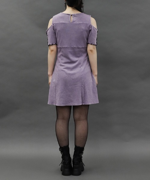 axes femme POETIQUE(アクシーズファムポエティック)の「硫化染めカットミニOP(ワンピース・レディース・パープル/ブラック/サックスブルー・MEDIUM)」の6枚目の写真