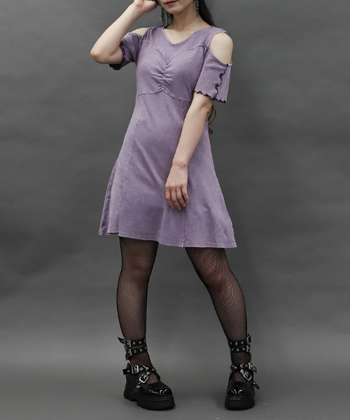 axes femme POETIQUE(アクシーズファムポエティック)の「硫化染めカットミニOP(ワンピース・レディース・パープル/ブラック/サックスブルー・MEDIUM)」の4枚目の写真
