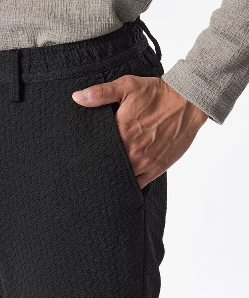 EPOCA UOMO(エポカウォモ)の「HIGAKIブリスタージャカードパンツ(その他パンツ・メンズ・ベージュ系その他5/ブラック・48/46)」の8枚目の写真