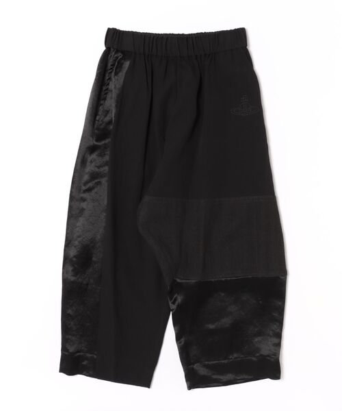 ヴィヴィアンウエストウッド  黒 カーゴパンツ  4ポケット ヴィヴィアンウエストウッド 黒 カーゴパンツ 4ポケット