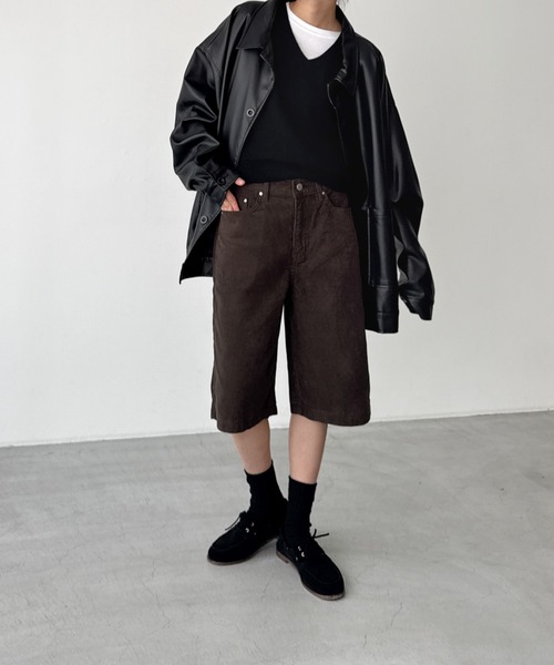 CANAL JEAN（キャナルジーン）の「SLEEK　カシミヤ混Vニットベスト（ベスト・レディース・グレー/ブラック/オリーブ/ブラウン・ONE SIZE）」の11枚目の写真