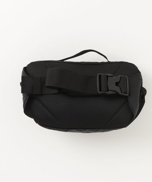 SALOMON（サロモン）の「ACS WAIST PACK 3　LC2324200（ボディバッグ/ウエストポーチ・メンズ・ブラック・FREE）」の13枚目の写真
