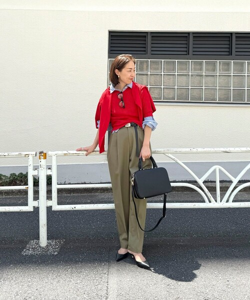 NOLLEY’S(ノーリーズ)の「スクエアスリムボストン(ボストンバッグ・レディース・ブラウン/ブラック・FREE)」の5枚目の写真