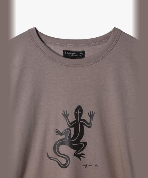 agnes b.(アニエスベー)の「メンズ アイコニック プリント 長袖 Tシャツ ”Lezard”(Tシャツ/カットソー・メンズ・ベージュ・1/2)」の5枚目の写真