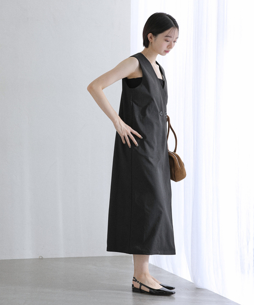 La TOTALITE(ラトータリテ)の「【洗える】ジレ風ワンピース(ワンピース・レディース・キャメル/ブラック・FREE)」の11枚目の写真