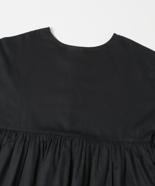 URBAN RESEARCH DOORS(アーバンリサーチドアーズ)の「コットンツイル2WAYギャザーブラウス(シャツ/ブラウス・レディース・グリーン/ブラウン/ブラック・MEDIUM)」の18枚目の写真