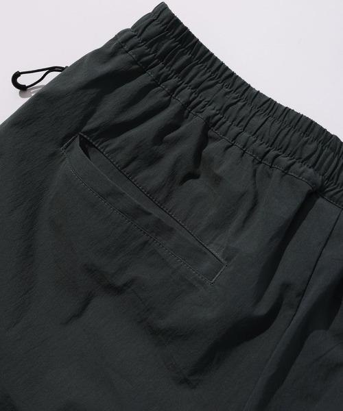 SIGNAL SPORTS（シグナルスポーツ）の「【SIGNAL SPORTS】nylon easy pants/ナイロンイージーパンツ（スウェットパンツ・メンズ・ダークグレー/ネイビー・LARGE/MEDIUM）」の5枚目の写真