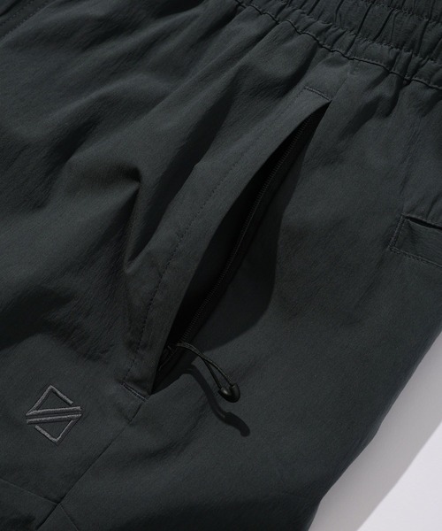 SIGNAL SPORTS（シグナルスポーツ）の「【SIGNAL SPORTS】nylon easy pants/ナイロンイージーパンツ（スウェットパンツ・メンズ・ダークグレー/ネイビー・LARGE/MEDIUM）」の6枚目の写真