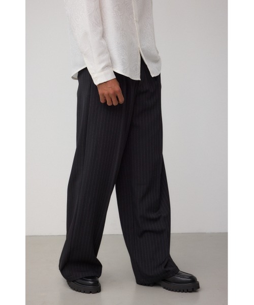 AZUL by moussy（アズールバイマウジー）の「ペンシルストライプワイドパンツ（スラックス・メンズ・ブルー系その他3/ブラック系その他・MEDIUM/LARGE）」の3枚目の写真