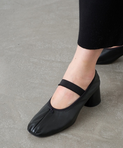 GRISE5.5cmレザーギャザーバレリーナパンプス（パンプス