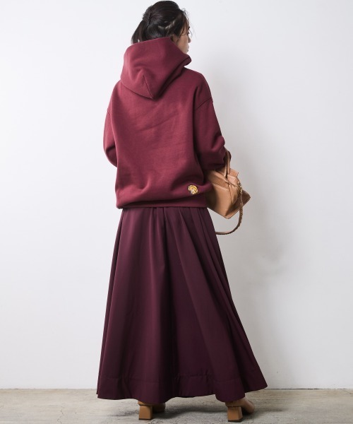 CHIC STYLE(シックスタイル)の「裏起毛フーディスウェット<大きいサイズ有>シックスタイル(パーカー・レディース・杢グレー/ボルドー・LL/3L/4L/5L/M/L)」の3枚目の写真