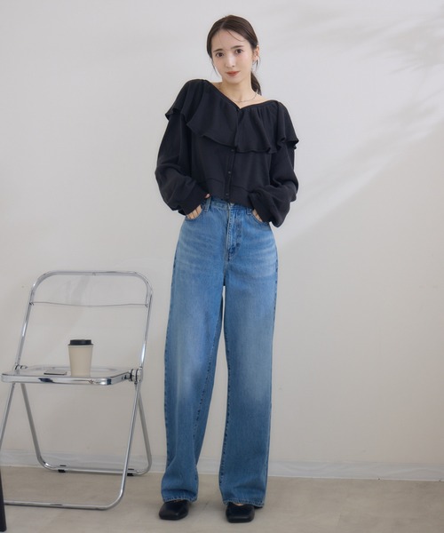 RU.TI.LE(ルチル)の「【RU.TI.LE】 ネックフリルカットカーディガン(カーディガン/ボレロ・レディース・チャコールグレー/ブラック・MEDIUM)」の3枚目の写真