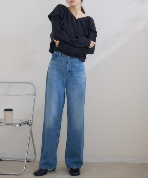 RU.TI.LE(ルチル)の「【RU.TI.LE】 ネックフリルカットカーディガン(カーディガン/ボレロ・レディース・チャコールグレー/ブラック・MEDIUM)」の4枚目の写真