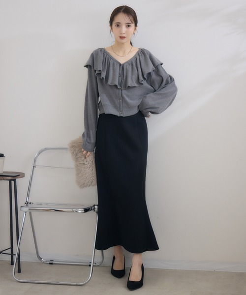 RU.TI.LE(ルチル)の「【RU.TI.LE】 ネックフリルカットカーディガン(カーディガン/ボレロ・レディース・チャコールグレー/ブラック・MEDIUM)」の19枚目の写真