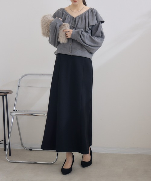 RU.TI.LE(ルチル)の「【RU.TI.LE】 ネックフリルカットカーディガン(カーディガン/ボレロ・レディース・チャコールグレー/ブラック・MEDIUM)」の20枚目の写真