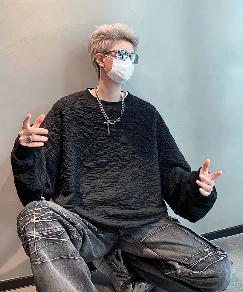 FVLMEN(フルメン)の「【FVLMEN】crease effect longsleeve crewneck tee/シワ加工 ロングスリーブ クルーネック T(Tシャツ/カットソー・メンズ・チャコールグレー/ホワイト/ブラック・MEDIUM/LARGE/X-LARGE)」の13枚目の写真