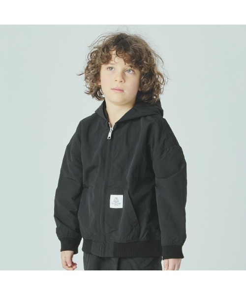 Smoothy（スムージー）の「Smoothy Nylon Zip parka / スムージー ナイロンジップパーカー（ブルゾン・キッズ・ブラック/カーキ・LARGE/X-LARGE/MEDIUM）」の2枚目の写真