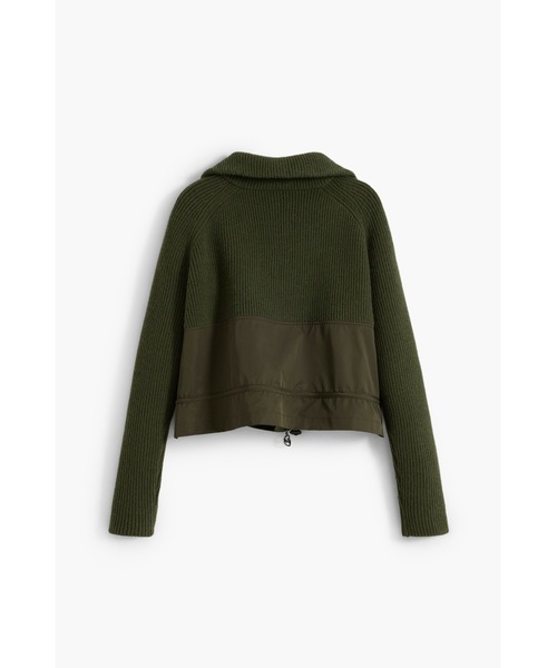 Desigual(デシグアル)の「ハイネックジッパーポケット付きセーター(ニット/セーター・レディース・グリーン・XS/S/M/L/XL)」の6枚目の写真