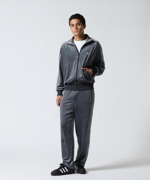 adidas（アディダス）の「adidas(アディダス)FB TT VELOUR 
