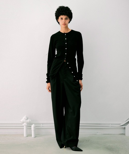 NOISE MAKER(ノイズメーカー)の「クルーネックミディ丈カーディガン(カーディガン/ボレロ・レディース・ブラック/レッド/ブラウン/パープル/グレー・FREE)」の7枚目の写真