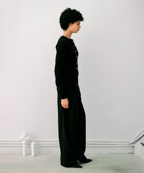 NOISE MAKER(ノイズメーカー)の「クルーネックミディ丈カーディガン(カーディガン/ボレロ・レディース・ブラック/レッド/ブラウン/パープル/グレー・FREE)」の9枚目の写真