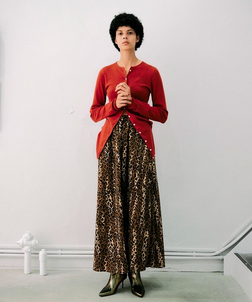 NOISE MAKER(ノイズメーカー)の「クルーネックミディ丈カーディガン(カーディガン/ボレロ・レディース・ブラック/レッド/ブラウン/パープル/グレー・FREE)」の22枚目の写真