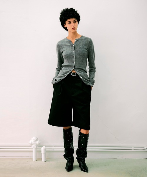 NOISE MAKER(ノイズメーカー)の「クルーネックミディ丈カーディガン(カーディガン/ボレロ・レディース・ブラック/レッド/ブラウン/パープル/グレー・FREE)」の12枚目の写真