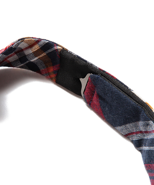 BEAMS PLUS（ビームスプラス）の「BEAMS PLUS / マドラスチェック ボウタイ（蝶ネクタイ・メンズ・ホワイト/イエロー/グリーン/ネイビー・ONE SIZE）」の6枚目の写真