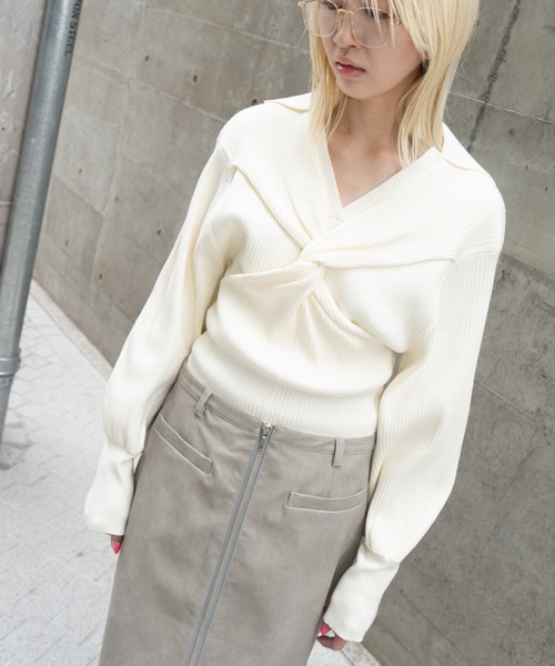 THINGS THAT MATTER（シングス ザット マター）の「TWIST POLO KNIT / ツイストポロニット（ニット/セーター・レディース・ボルドー/ブラック/オフホワイト/グレー・FREE）」の11枚目の写真