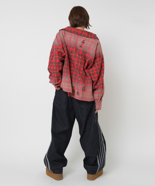 RNA（アールエヌエー）の「B2930 ハードエフェクトシャツ（シャツ/ブラウス・レディース・レッド/ネイビー・MEDIUM）」の20枚目の写真