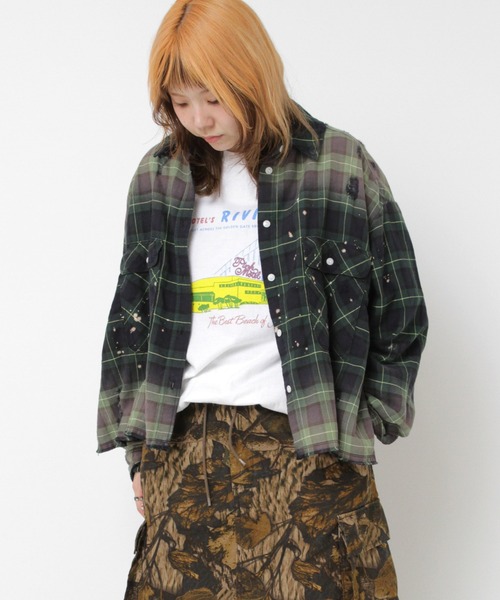 RNA（アールエヌエー）の「B2930 ハードエフェクトシャツ（シャツ/ブラウス・レディース・レッド/ネイビー・MEDIUM）」の3枚目の写真