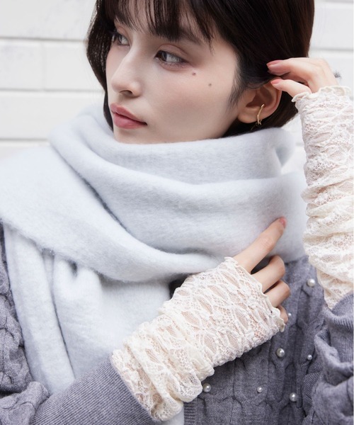 ふわふわフリンジマフラー/静電気防止（マフラー）｜VIS（ビス）の