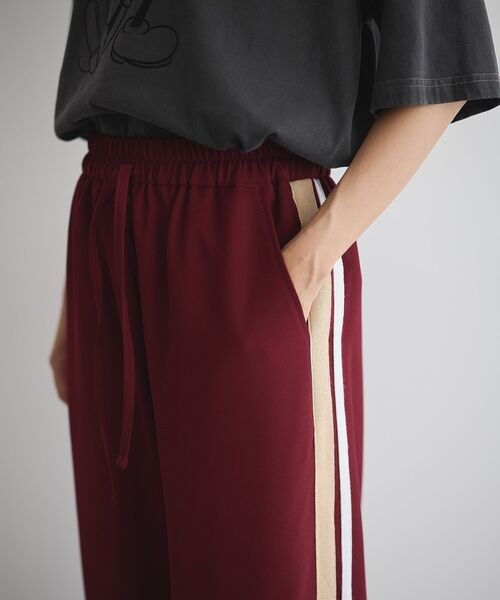 GARAGE OF GOOD CLOTHING（ガレージオブグッドクロージング）の「ストレッチ2ラインパンツ（その他パンツ・レディース・レッド系その他4・FREE）」の8枚目の写真
