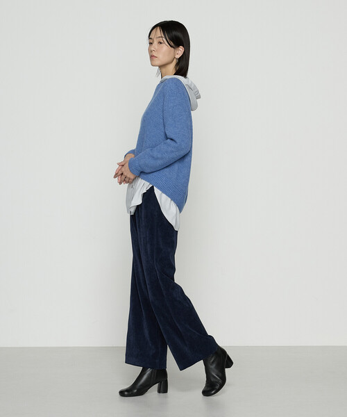Gabardine K.T（ギャバジンケーティー）の「コーデュロイ ワイドパンツ（その他パンツ・レディース・グレー/ブラック/ライトベージュ/ブルー・11号/7号/9号）」の9枚目の写真