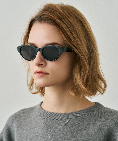 NUEF (ヌエフ)の「ホックスタイルサングラス|カラーレンズ|トレンド|紫外線対策|UVカット|サングラス|NUEF|COLOR SUNGLASSES(サングラス・レディース・ブラック系その他/ブラック・FREE)」の7枚目の写真
