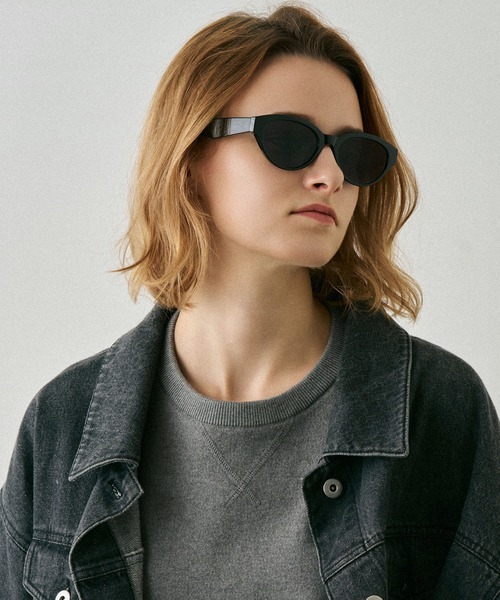 NUEF (ヌエフ)の「ホックスタイルサングラス|カラーレンズ|トレンド|紫外線対策|UVカット|サングラス|NUEF|COLOR SUNGLASSES(サングラス・レディース・ブラック系その他/ブラック・FREE)」の10枚目の写真