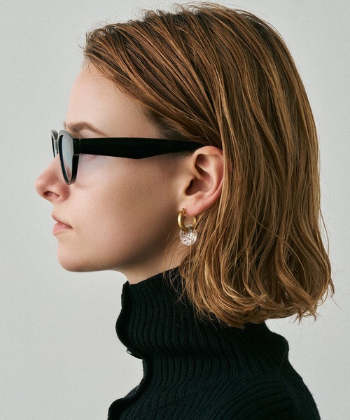 NUEF (ヌエフ)の「ホックスタイルサングラス|カラーレンズ|トレンド|紫外線対策|UVカット|サングラス|NUEF|COLOR SUNGLASSES(サングラス・レディース・ブラック系その他/ブラック・FREE)」の18枚目の写真