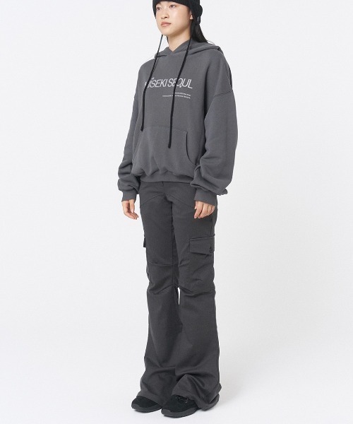 Miseki SEOUL(ミセキソウル)の「PANEL CARGO BOOTSCUT PANTS(その他パンツ・レディース・ブラック/チャコールグレー・1/2)」の13枚目の写真