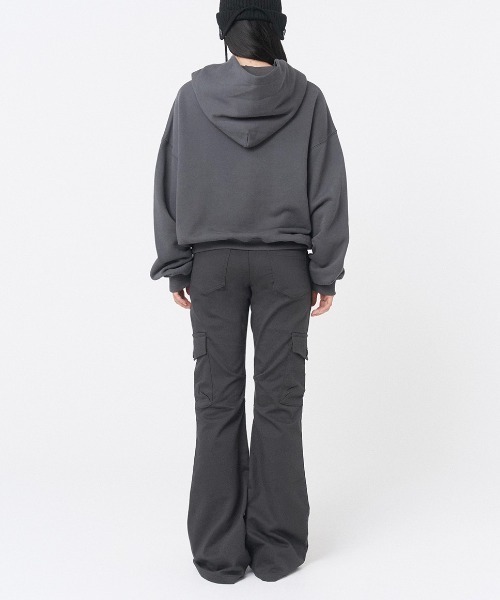 Miseki SEOUL(ミセキソウル)の「PANEL CARGO BOOTSCUT PANTS(その他パンツ・レディース・ブラック/チャコールグレー・1/2)」の14枚目の写真