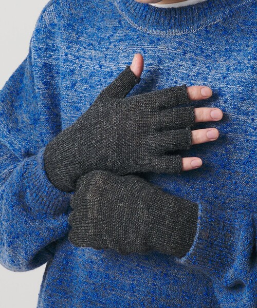 Black Sheep（ブラックシープ）の「＜BLACKSHEEP＞フィンガーレス グローブ（手袋・メンズ・ベージュ/ダークグレー/ブラック・FREE）」の4枚目の写真