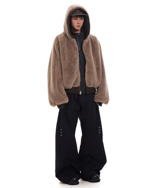 Ressaca(レサーカ)の「ワイドシルエットサイドスタッズカーブパンツ(その他パンツ・メンズ・レッド/ブラック・L/M/XL)」の18枚目の写真