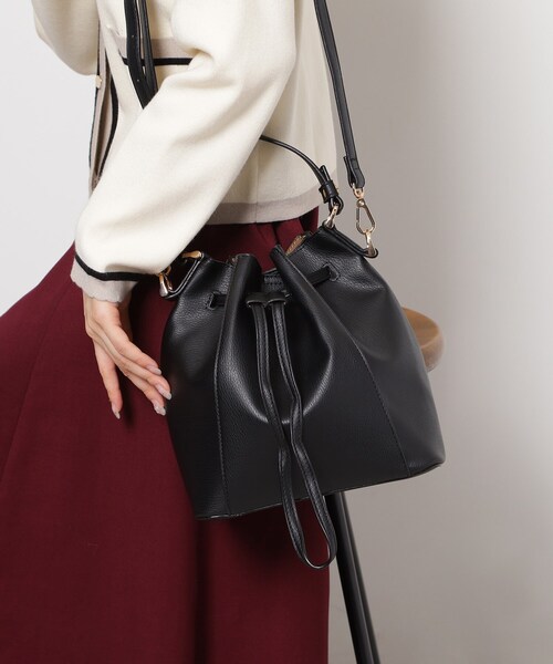 ESPERANZA（エスペランサ）の「巾着ショルダーバッグ（ショルダーバッグ・レディース・ダークブラウン/アイボリー/ブラック・FREE）」の21枚目の写真