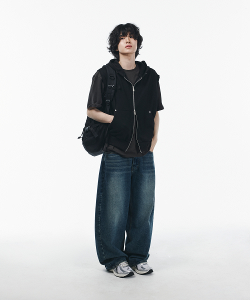 SIGNATURE（シグネチャ）の「リベットフードスリーブレスベスト[ブラック]（ベスト・レディース・その他・MEDIUM/LARGE）」の3枚目の写真