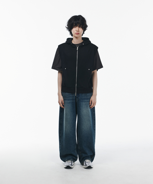 SIGNATURE（シグネチャ）の「リベットフードスリーブレスベスト[ブラック]（ベスト・レディース・その他・MEDIUM/LARGE）」の6枚目の写真